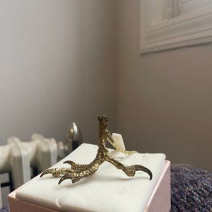 Verameat Chicken Claw Necklace